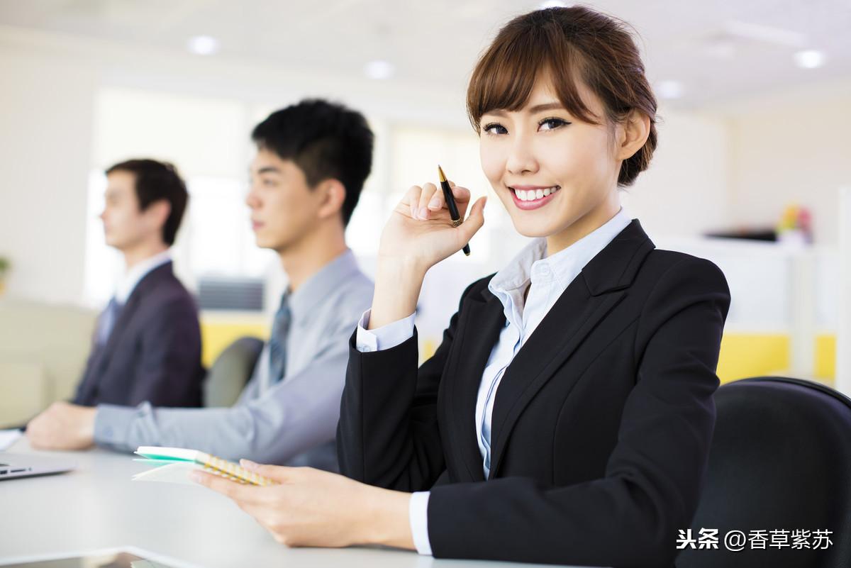 簡歷怎么寫自我介紹 面試時，為什么有簡歷還要做自我介紹？看完這3個原因就明白了