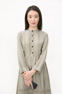 別找了，用 Midjourney 為自己